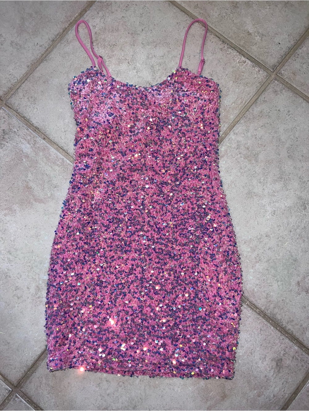 Lucy in the Sky Teens' Pink Sequin Party Dress - Sparkle Finish (Worn once)